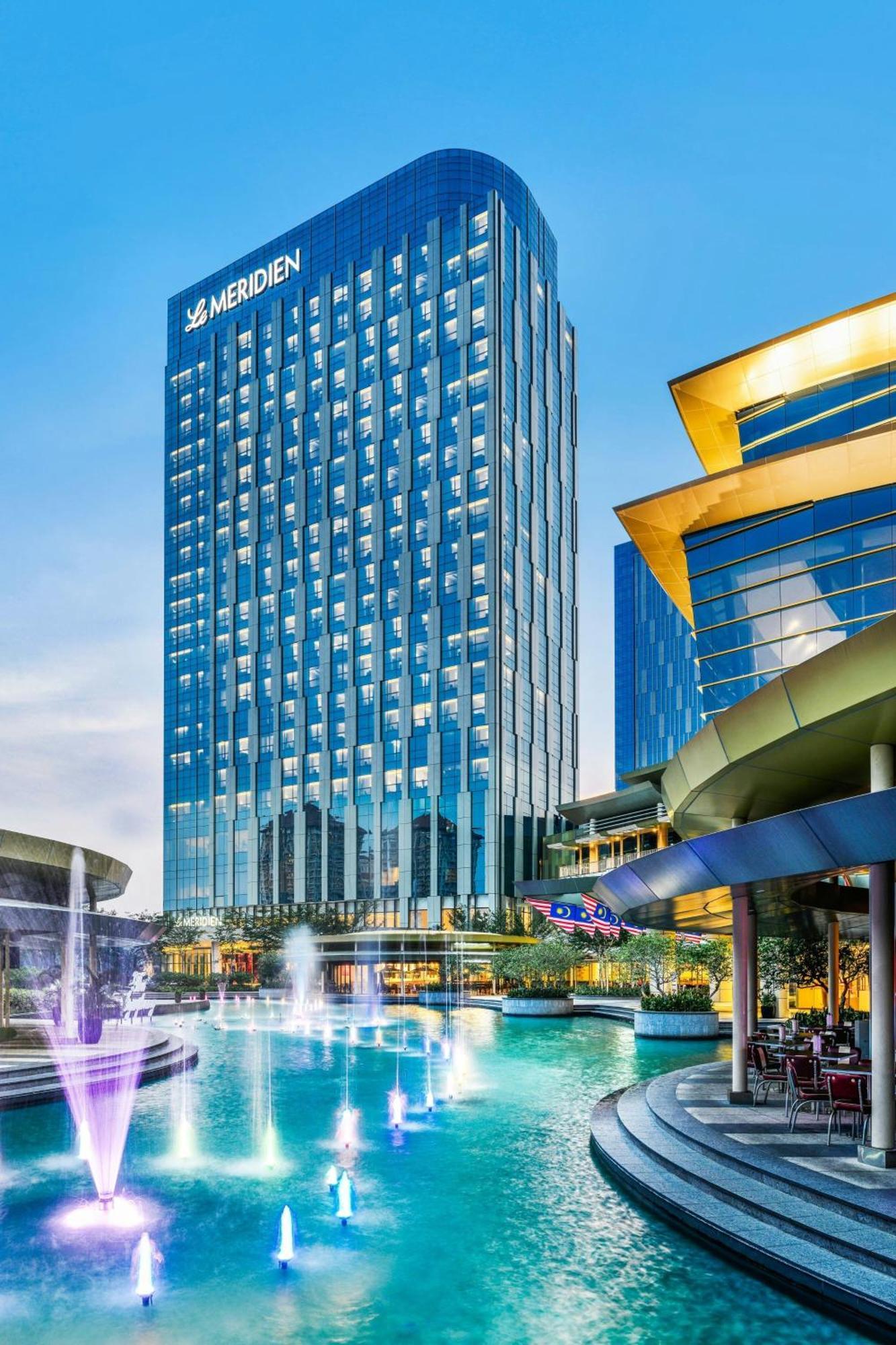 Le Meridien Putrajaya Zewnętrze zdjęcie The Ritz-Carlton, DIFC